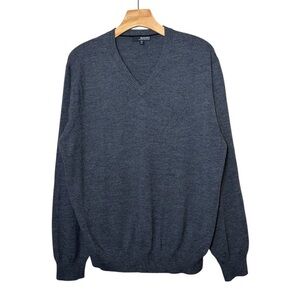 Murano Extra Fine Merino Wool Vneck Sweater Grey Size Large
